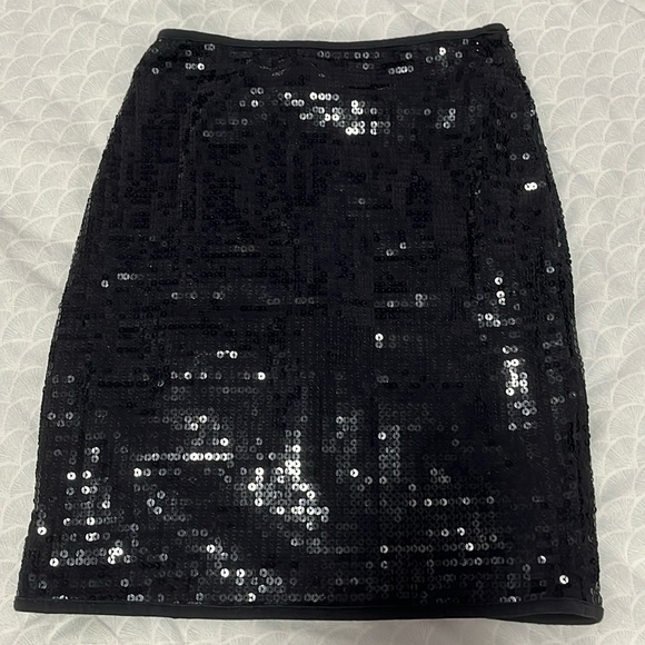 Talula Dresses & Skirts - Aritzia Talula XS Sequin Skirt Black